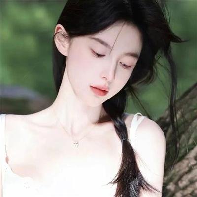 蓝天花朵
